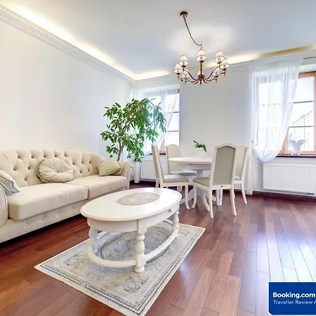 Old Town Gate Apartment Wilna